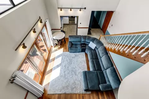 Entry Way - 205 Ferry #501, Everett, MA 02149 photo 1 of 1