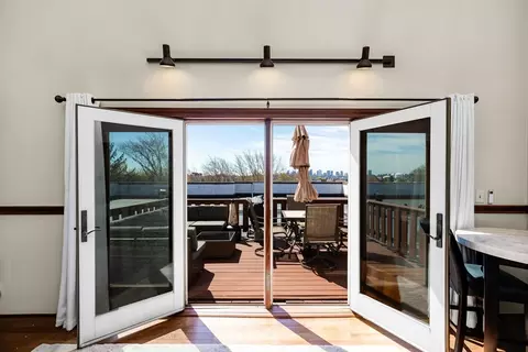 205 Ferry #501, Everett, MA 02149