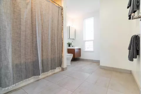 Bath - 159 Hyde Park #B, Boston, MA 02130 photo 5 of 5
