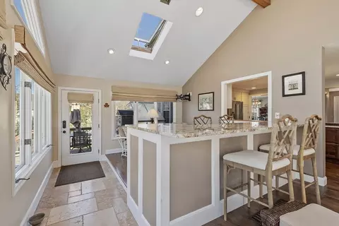 Kitchen - 31 Benoni Dr, Sutton, MA 01590 photo 7 of 9
