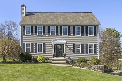 Exterior - 31 Benoni Dr, Sutton, MA 01590 photo 2 of 9