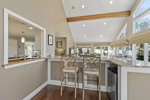 Kitchen - 31 Benoni Dr, Sutton, MA 01590 photo 8 of 9