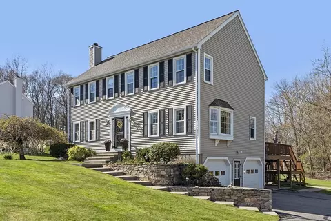 Exterior - 31 Benoni Dr, Sutton, MA 01590 photo 4 of 9
