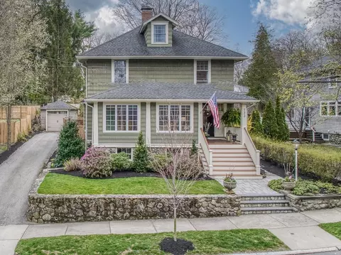 133 Perkins St, Melrose, MA 02176