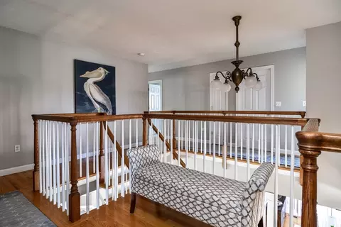 Entry Way - 4 Algonquian Dr, Natick, MA 01760 photo 3 of 4