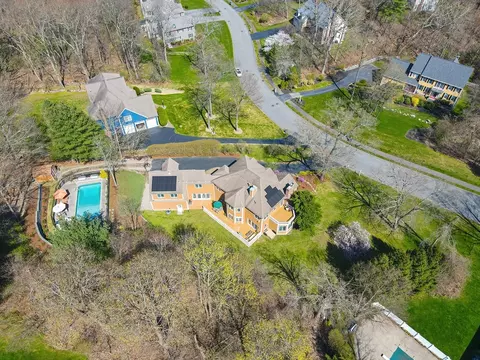 View/Area - 4 Algonquian Dr, Natick, MA 01760 photo 5 of 5
