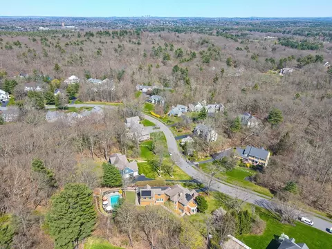 View/Area - 4 Algonquian Dr, Natick, MA 01760 photo 4 of 5