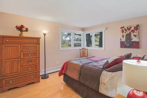 Bedroom - 53 Barry Rd, Worcester, MA 01609 photo 3 of 4