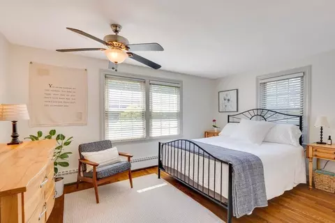 Bedroom - 39 Old Farm Rd, Needham, MA 02492 photo 1 of 5