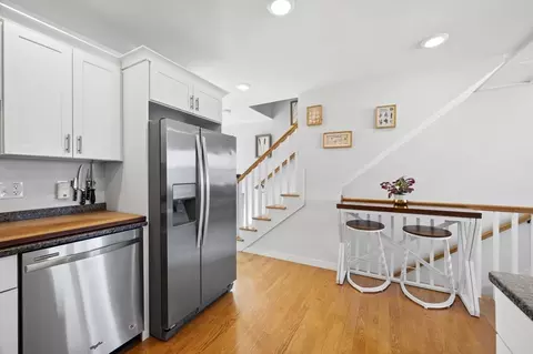 Kitchen - 21 Summit Ave #3, Beverly, MA 01915 photo 4 of 5