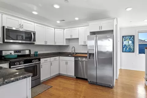 Kitchen - 21 Summit Ave #3, Beverly, MA 01915 photo 1 of 5