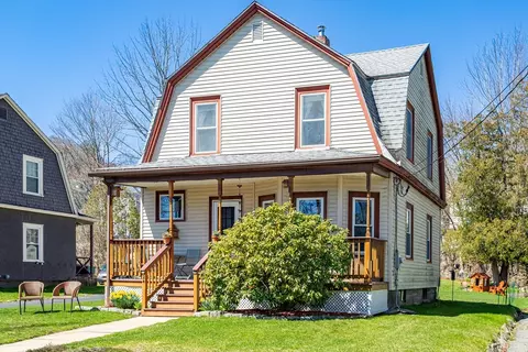 24 Plain St, Fitchburg, MA 01420