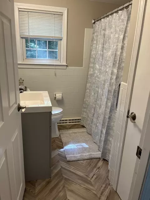 Bath - 245 Paddocks Path, Dennis, MA 02638 photo 1 of 2