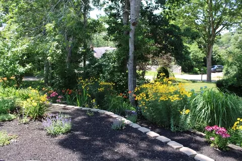 Exterior - 245 Paddocks Path, Dennis, MA 02638 photo 6 of 8