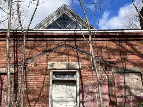 142 Hockanum Rd, Hadley, MA 01035