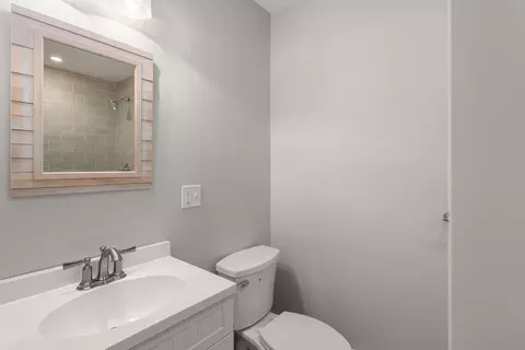Bath - 28 Free St, Hingham, MA 02043 photo 5 of 5