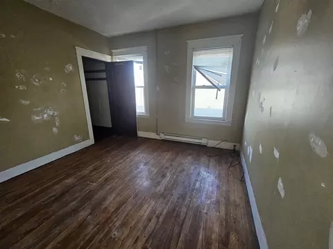 Entry Way - 62 Granite St, Worcester, MA 01604 photo 1 of 2