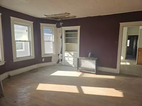 Bedroom - 62 Granite St, Worcester, MA 01604 photo 3 of 4