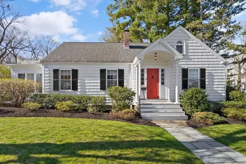 29 Kenwin Rd, Winchester, MA 01890
