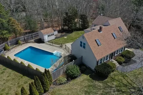 10 Ketch Rd, Plymouth, MA 02360