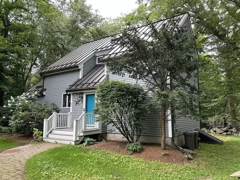 43 Revere St, Gloucester, MA 01930