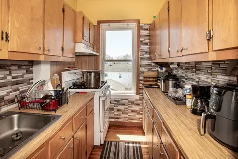 515 Birch St, Fall River, MA 02724 photo 29