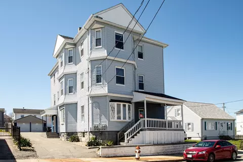 515 Birch St, Fall River, MA 02724 photo 9