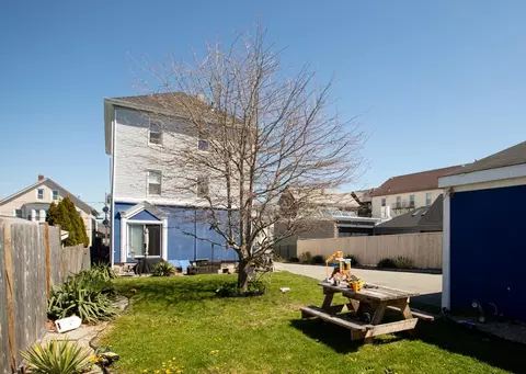 515 Birch St, Fall River, MA 02724 photo 15