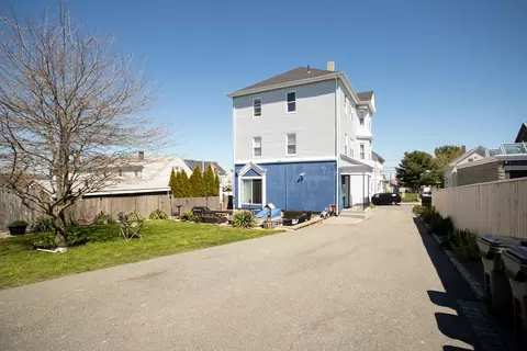 515 Birch St, Fall River, MA 02724 photo 14