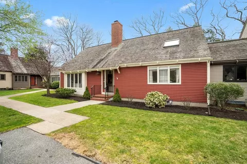 83 Potter Pond, Lexington, MA 02421