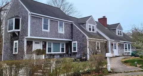 10 Vineyard Ave, Chatham, MA 02633 photo 3