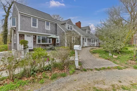 10 Vineyard Ave, Chatham, MA 02633 photo 4