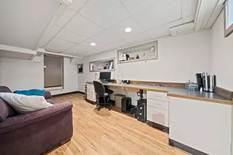 Living - 75 Shepard Rd, Braintree, MA 02184 photo 3 of 4