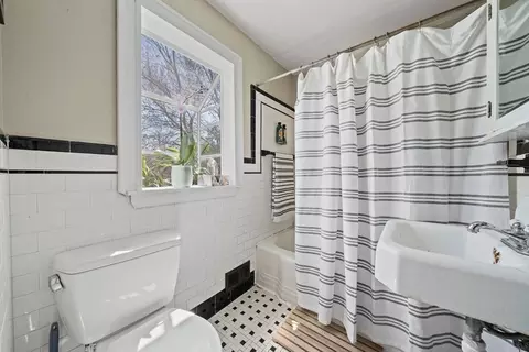 Bath - 75 Shepard Rd, Braintree, MA 02184 photo 2 of 2