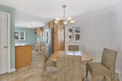 Dining - 72 Gail St, Springfield, MA 01108 photo 2 of 4