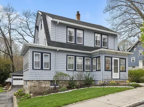 84 Ashcroft Rd, Medford, MA 02155