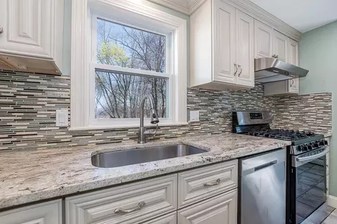 Kitchen - 42 Berkeley Rd, Dedham, MA 02026 photo 5 of 6