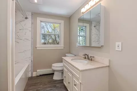 Bath - 42 Berkeley Rd, Dedham, MA 02026 photo 2 of 4