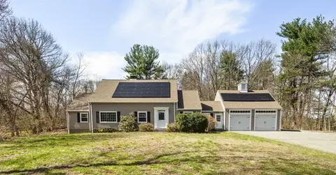 247 B Farnum St, North Andover, MA 01845