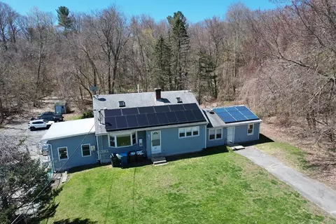 127 Auburn St, Auburn, MA 01501