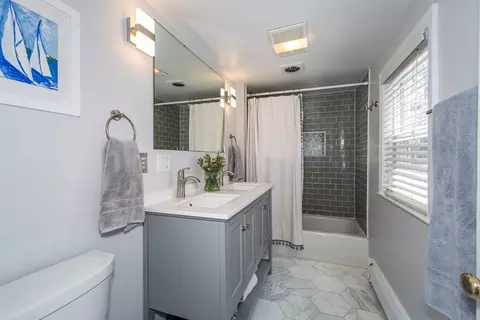 938 Webster St, Needham, MA 02492 photo 11