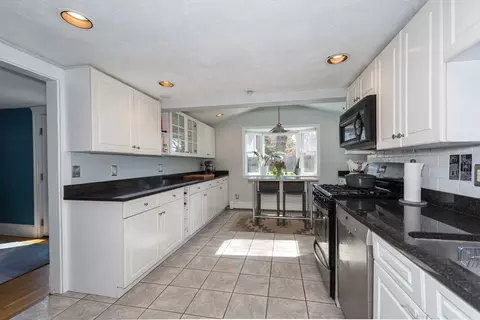 938 Webster St, Needham, MA 02492 photo 7