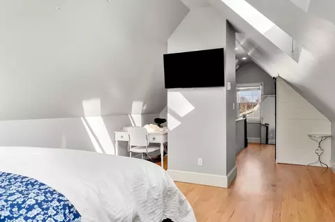 Bedroom - 10 Pickwick Rd, Marblehead, MA 01945 photo 7 of 7