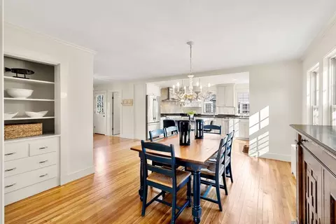 Dining - 10 Pickwick Rd, Marblehead, MA 01945 photo 1 of 3