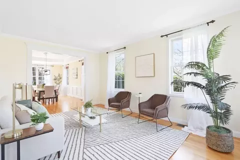 Living - 8 Pandolf Ln, Needham, MA 02494 photo 2 of 4