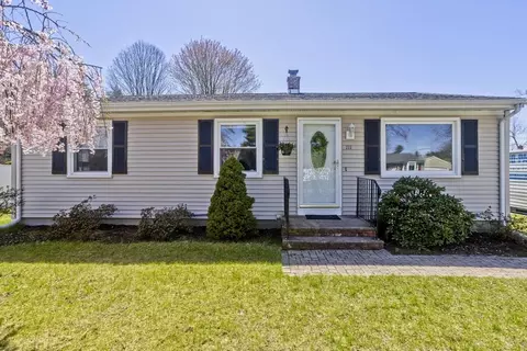 111 Berard Cir, Springfield, MA 01128