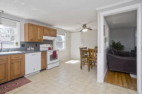 Kitchen - 111 Berard Cir, Springfield, MA 01128 photo 1 of 5