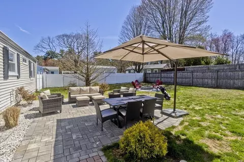 Exterior - 111 Berard Cir, Springfield, MA 01128 photo 6 of 11