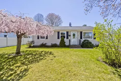 Exterior - 111 Berard Cir, Springfield, MA 01128 photo 2 of 11