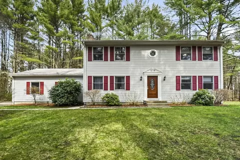 390 Old Greenwich Plains Rd, Hardwick, MA 01037